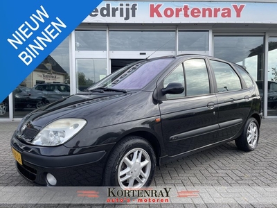 Renault Scénic 1.6-16V Expression airco/is nog een hele