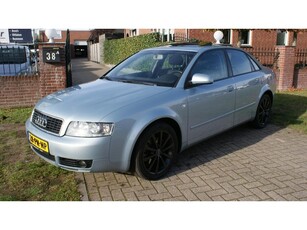 Audi A4 2.0 FSI Pro Line MT