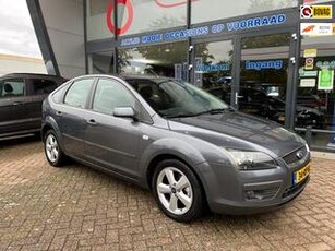 Ford FOCUS 1.6-16V Futura