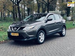 Nissan QASHQAI 1.2 Visia (bj 2015) AIRCO / TREKHAAK / CRUISE