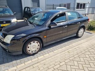 Opel VECTRA 1.8-16V Basis