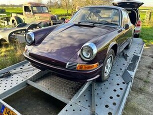 Porsche 911 T sunroof coupe