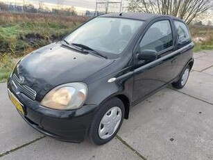 Toyota YARIS 1.0-16V VVT-i Sol