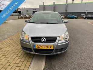 Volkswagen POLO 1.4-16V met VERKOCHT