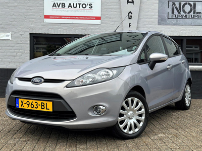 Ford FIESTA 1.25 Titanium Clima Parelmoer APK t/m 31-05-2025