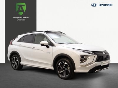 MITSUBISHI ECLIPSE CROSS 2.4 PHEV Instyle | Leder | Panoramadak | Navigatie | LED