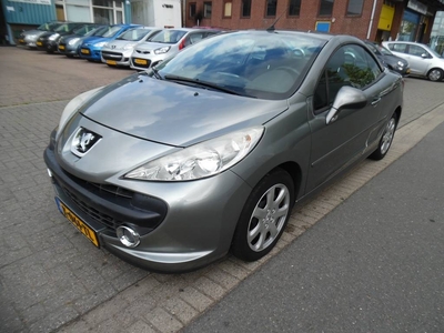 Peugeot 207 CC 1.6 VTi Griffe apk 4.24 airco