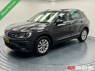 VOLKSWAGEN TIGUAN 1.5 TSi Automaat-Apple Carplay Navigatie-Panorama dak-Leder Interieur-Cr.contr-Camera-Pdc-Stoelverwarming