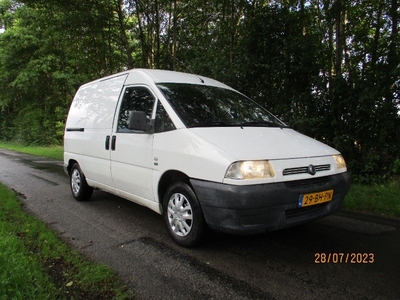 Zeer goed onderhouden en zeer zuinige fiat scudo 1.9 diesel sx bestelwagen