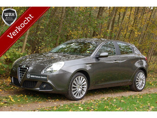 11-2011 Alfa Romeo Giulietta 1.4 MA 170 pk TCT UNIEK MOOI!