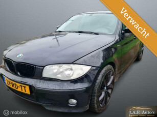 BMW 1-serie 116i STOER Airco Cruise 5drs zeer mooi!