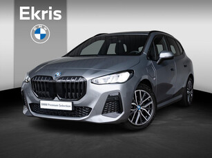 BMW 2 Serie Active Tourer 225e xDrive M-Sportpakket | Travel Pack | 18 inch | Glazen schuif kanteldak