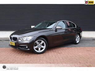 BMW 3-serie 318i Centennial Executive | Dealer onderhouden | Cruise | PDC | Airco | Navi | Led-verlichting | Clima | Hill-hold |