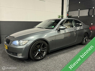 BMW 3-serie Coupé 320i Executive LEER / XENON / NAP / LMV 18'' / MEMORY