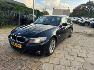 BMW 3 Serie Touring 320d Efficient Dynamics Edition Luxury Line