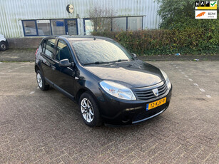 Dacia Sandero 1.2 Ambiance ((( nieuwe koppeling/ nieuwe apk)))