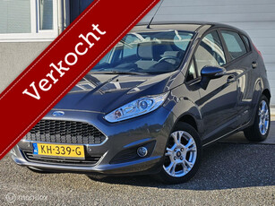 Ford Fiesta 1.0 Style Navi Airco cruise control parkeersensoren