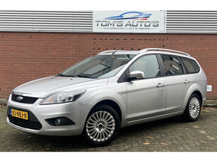 Ford Focus Wagon 1.8 Limited Flexi Fuel. navi. camera. clima