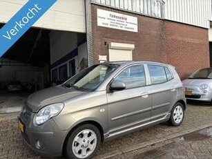 KIA PICANTO 1.1 X-ecutive First Edition