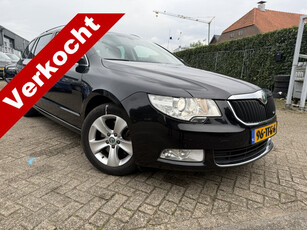 Škoda Superb Combi 1.6 TDI Greenline Ambition Business Line XENON/TREKHAAK/LEER/STOELVERWARMING