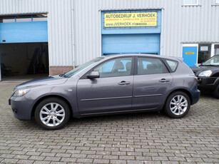 Mazda 3 Sport 1.6 Touring climate control