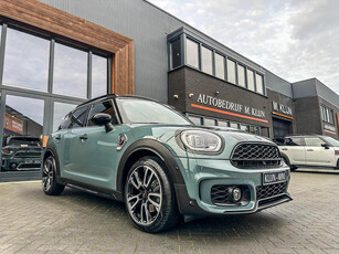 Mini Mini Countryman 2.0 Cooper S E ALL4 John Cooper Works 220pk/Sage Green/pano/camera/head up/uniek