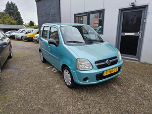 Opel Agila 1.0-12V Essentia