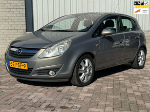 Opel Corsa 1.2-16V Cosmo EXPORT AUTOMAAT NIET 100%