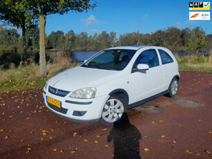 Opel Corsa 1.4-16V Sport | apk: 16-06-2025 |