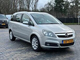 Opel ZAFIRA 2.2 Executive