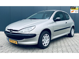 Peugeot 206 1.4 One-line Airco APK inruil koopje