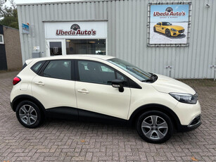 Renault Captur 0.9 TCe Authentique BJ 2015 KM 127159---7999E