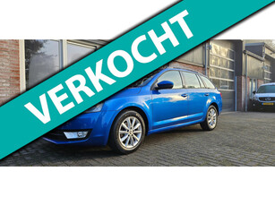 Skoda Octavia Combi 1.2 TSI Greentech Ambition Businessline Automaat/DSG! Schuif/Kanteldak! PDC! Nette Auto!