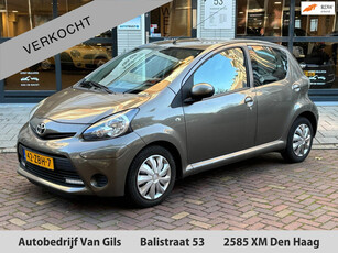 Toyota Aygo 1.0 VVT-i Aspiration 5-DRS | AIRCO | BLUETOOTH | LED |