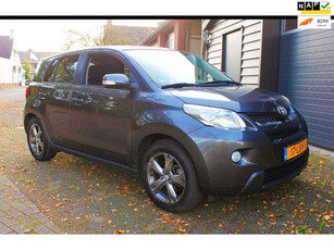 Toyota Urban Cruiser 1.3 VVT-i Dynamic Keyless Entry Navigatie