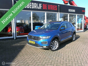 Volkswagen T-Roc 1.5 TSI Sport Pano/Leder/Camera/Beats/IQ/NAP