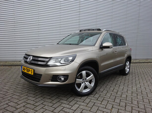 Volkswagen Tiguan 1.4 TSI 160PK Sport&Style Leder / Panoramadak / Trekhaak / Xenon