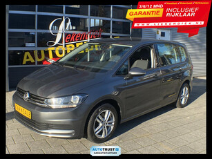 Volkswagen Touran 1.2TSi Trendline BlueMotion Tech - Navigatie I Airco I PDC I Sport velgen I Comfort pakket I Dealer onderhouden