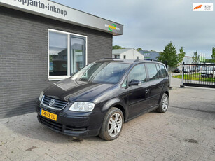 Volkswagen Touran 2.0-16V FSI Trendline (Airco)