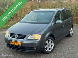 Volkswagen Touran 2.0 TDI Highline