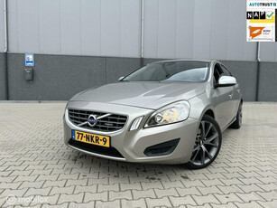 Volvo S60 2.0 D3 R-Design/NAP/APK/AIRCO/CRUISE CONTROL/TREKH