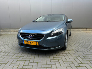 Volvo V40 1.6 T3 Summum