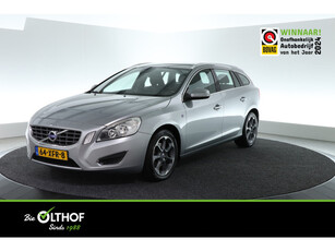 Volvo V60 1.6 T3 Ocean Race / TREKHAAK / CRUISE / CLIMA /