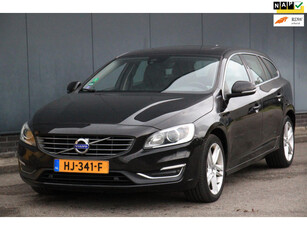 Volvo V60 2.4 D6 Twin Engine Summum Elek-Dak/Camera/Xenon/Parkeersensor v,a/Navigatie