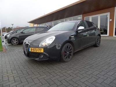 Alfa Romeo Giulietta 1.6 JTDm Limited Edition (bj 2013)