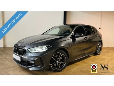 BMW 1-serie 118i Executive M PAKKET PANO CAM DIGIDASH