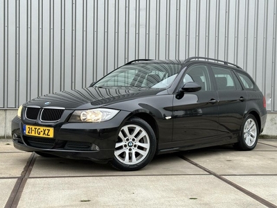 BMW 3-serie Touring 318I Executive Complete Historie -