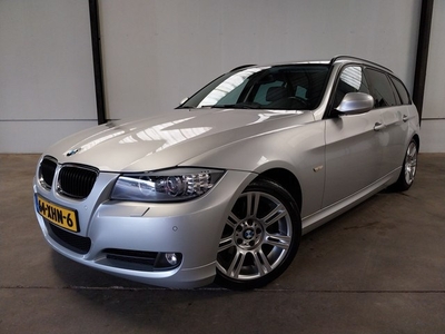 BMW 3 Serie Touring 320d Efficient Dynamics Edition Luxury