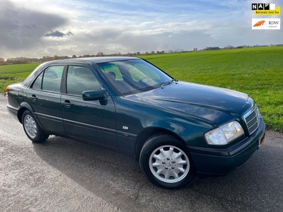 Mercedes-Benz C-klasse 180 Classic / NIEUWSTAAT INCL TAXATIE