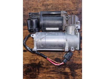 Mercedes-Benz C-klasse 350e Lucht Compressor